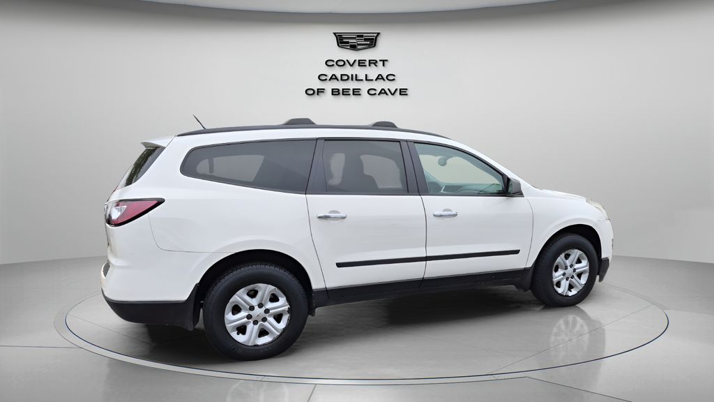 Used 2015 White Chevrolet LS image 10
