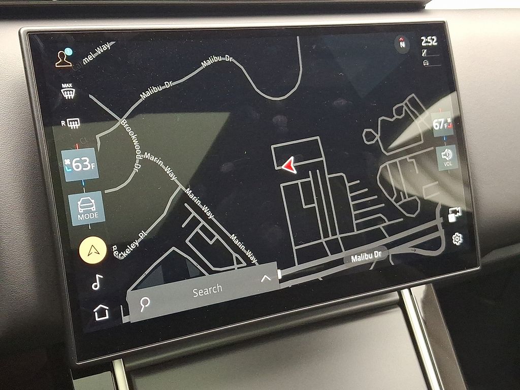 Thumbnail: 2025 Land Rover Range Rover Velar - 18