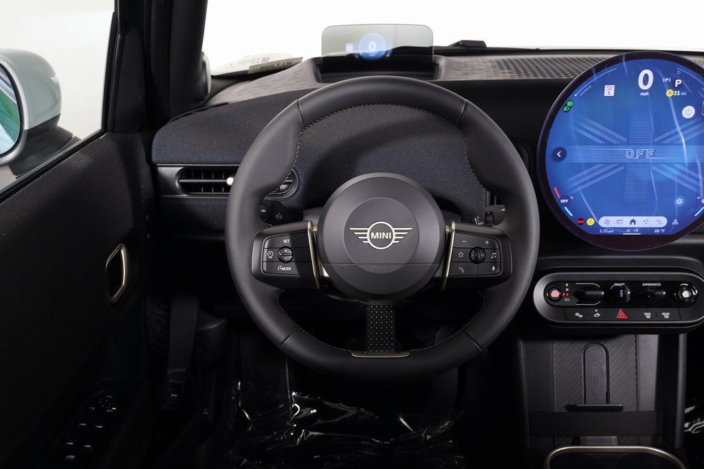 Thumbnail: 2026 MINI Cooper - 3