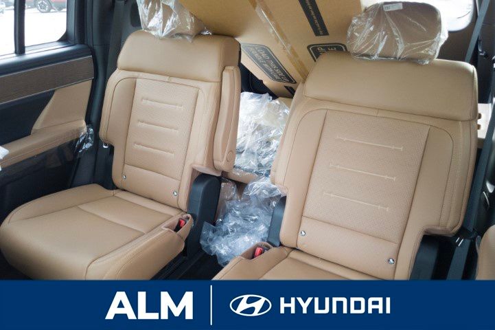 New 2026 White Hyundai Calligraphy image 15