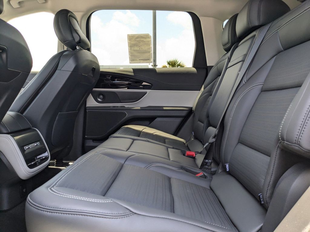 2025 Lincoln Nautilus Hybrid Reserve