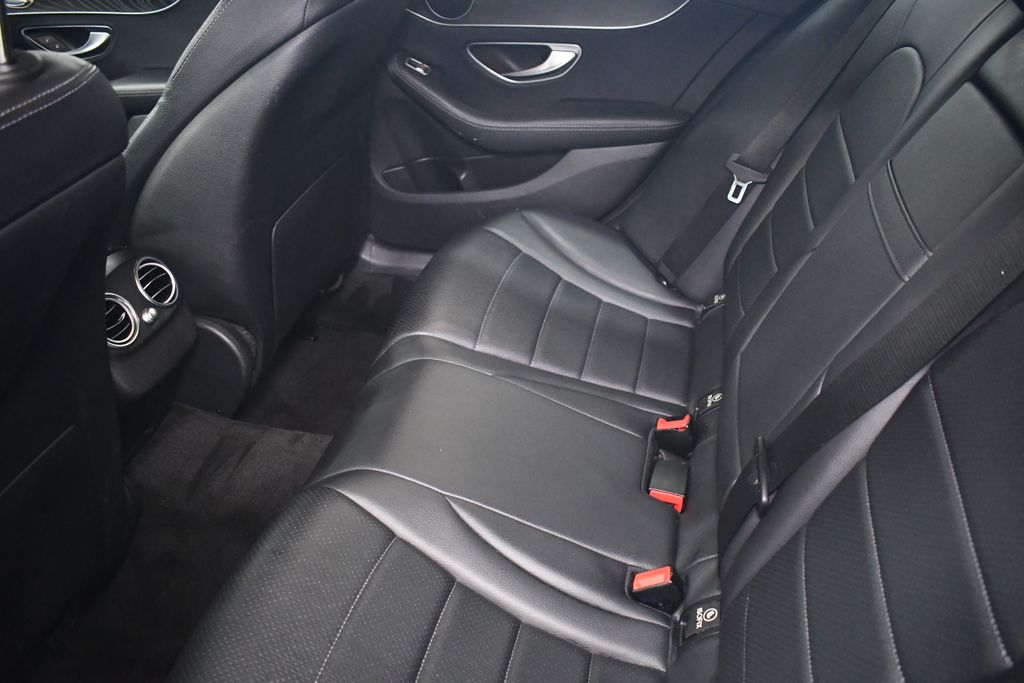 Thumbnail: 2017 Mercedes-Benz C-Class - 30
