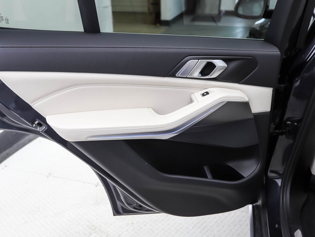 2022 BMW X5 xDrive45e 20