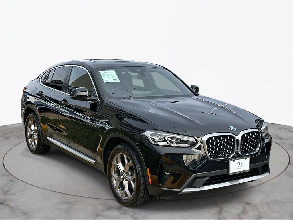 Thumbnail: 2023 BMW X4 - 5