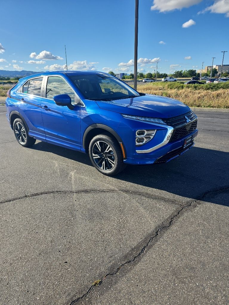 2026 Mitsubishi Eclipse Cross SEL S-AWC's photo