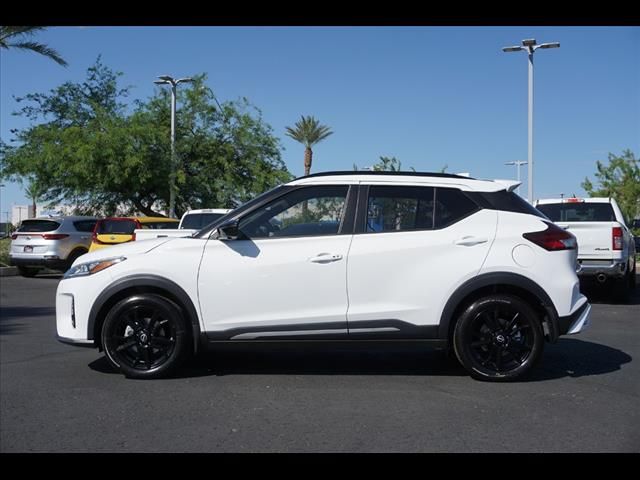 2024 Nissan Kicks SR 2