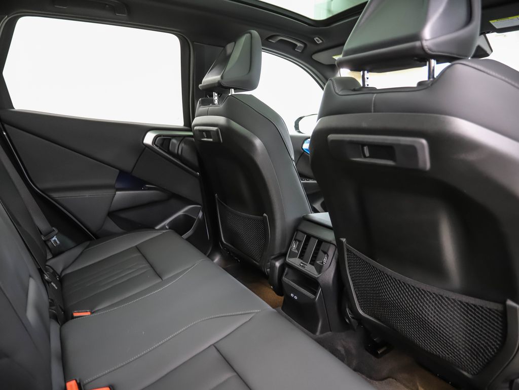 Thumbnail: 2025 BMW X3 - 24