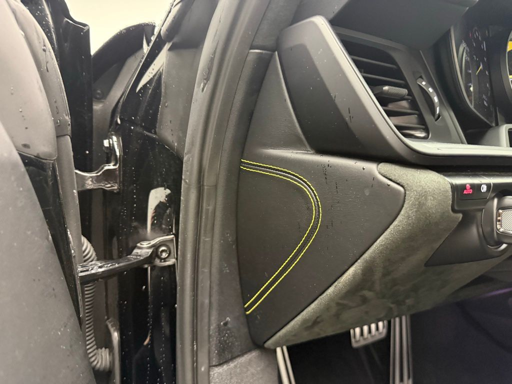 Thumbnail: 2024 Porsche 911 - 16