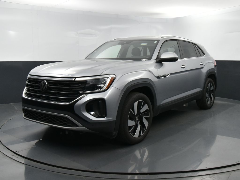 Silver Mist Metallic 2024 Volkswagen Atlas Cross Sport SE FWD with Technology SUV / Crossover Front-Wheel Drive 8-Speed Automatic