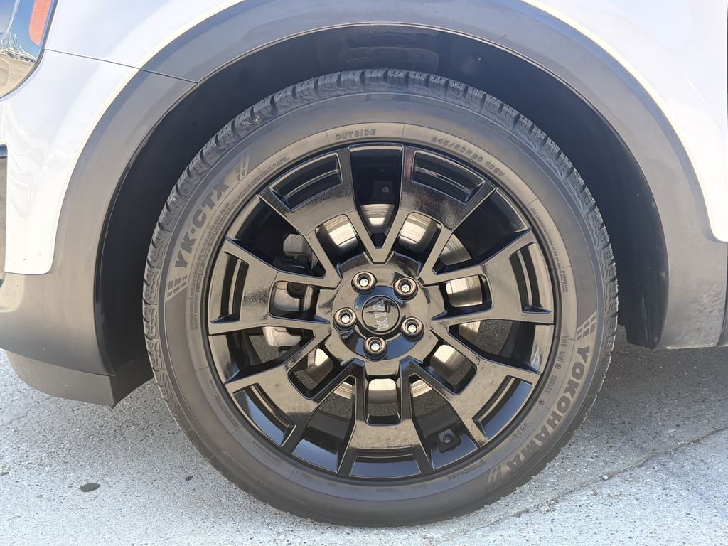 2021 Kia Telluride SX White at DeMontrond Automotive Group