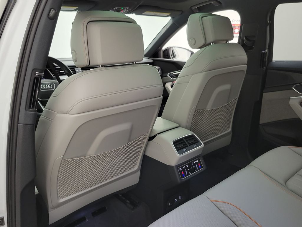 Thumbnail: 2024 Audi Q8 e-tron - 23