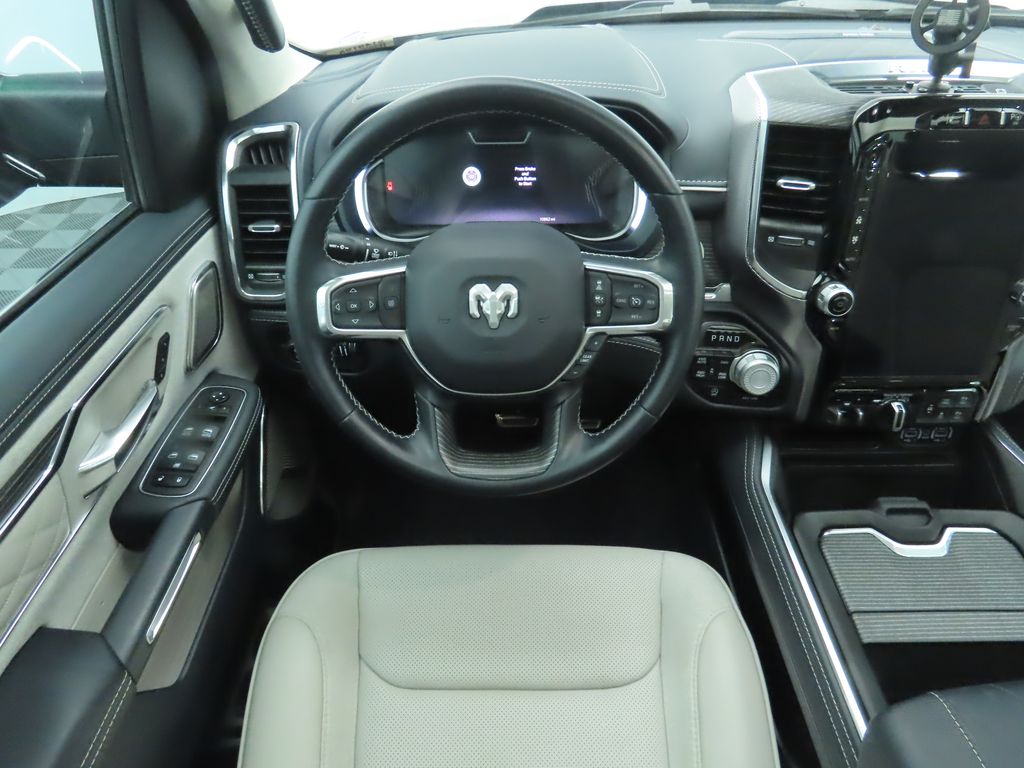 Thumbnail: 2024 RAM 1500 - 10