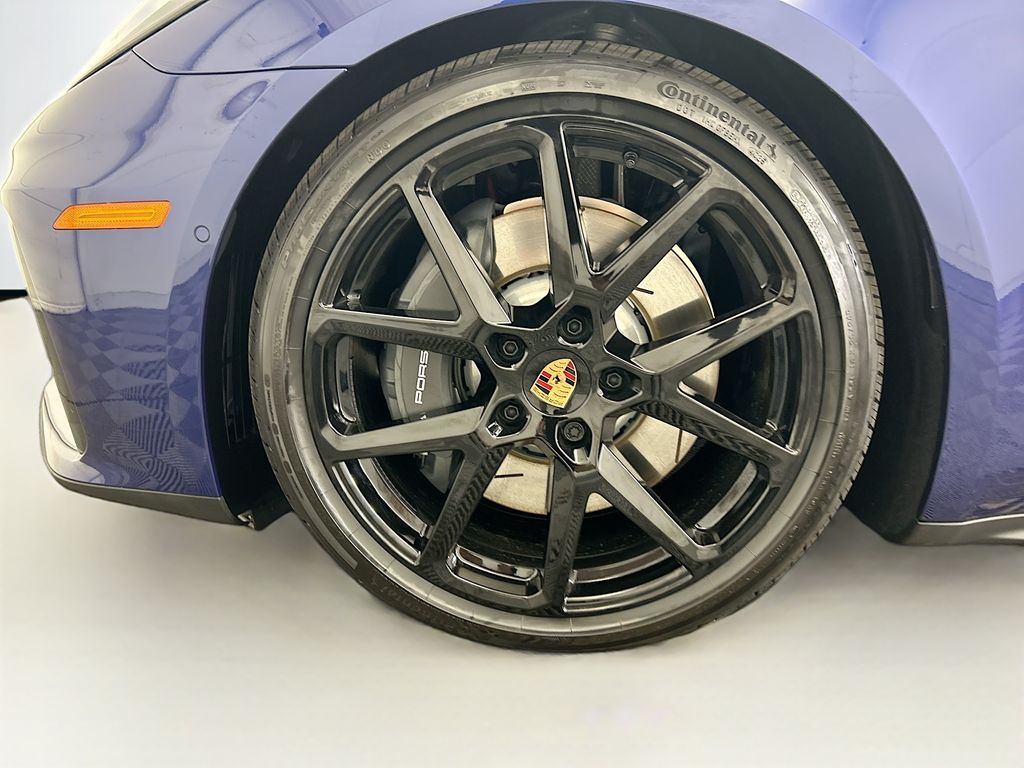 Thumbnail: 2026 Porsche Panamera - 31