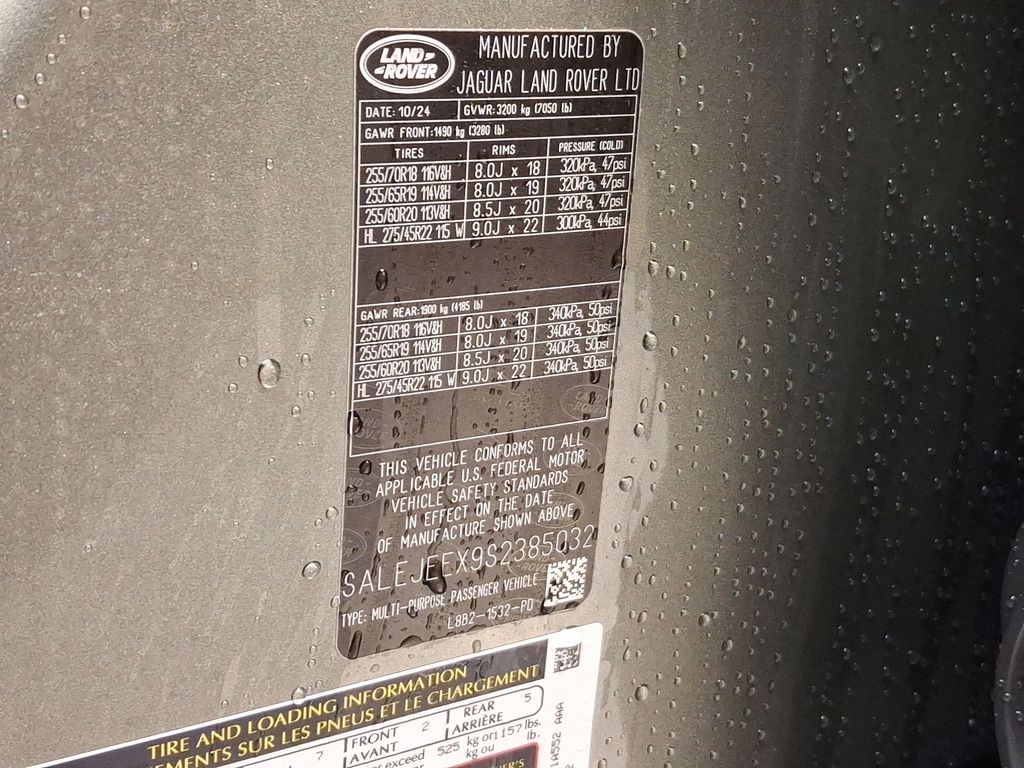 Thumbnail: 2025 Land Rover Defender - 16