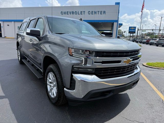 Gray (Satin Steel Metallic) 2021 Chevrolet Silverado 1500 LT Crew Cab 4WD Pickup Truck Four-Wheel Drive 8-Speed Automatic