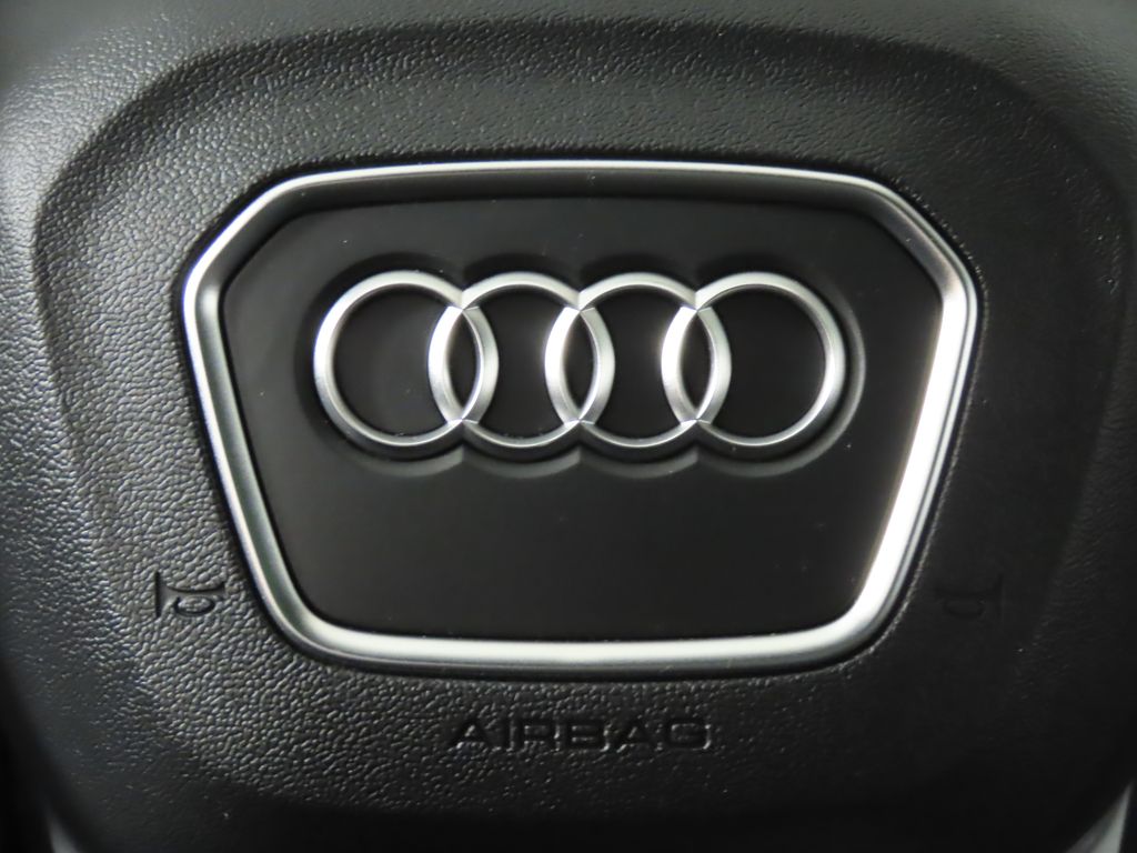 Thumbnail: 2025 Audi Q3 - 18