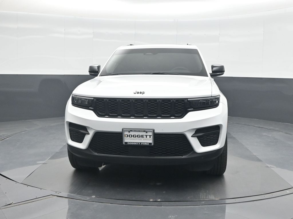 Used 2025 Jeep Grand Cherokee SUV