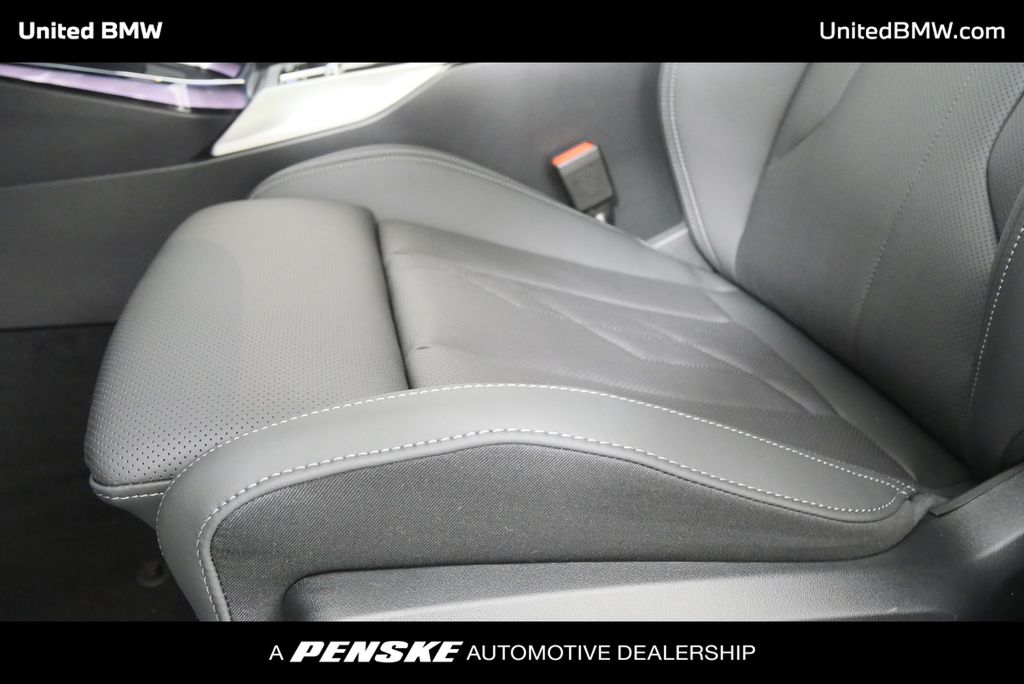 Thumbnail: 2026 BMW X3 - 10