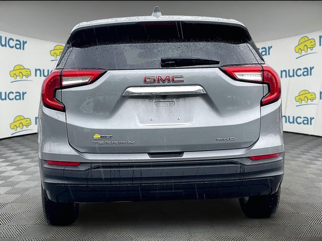 2024 GMC Terrain — photo 5