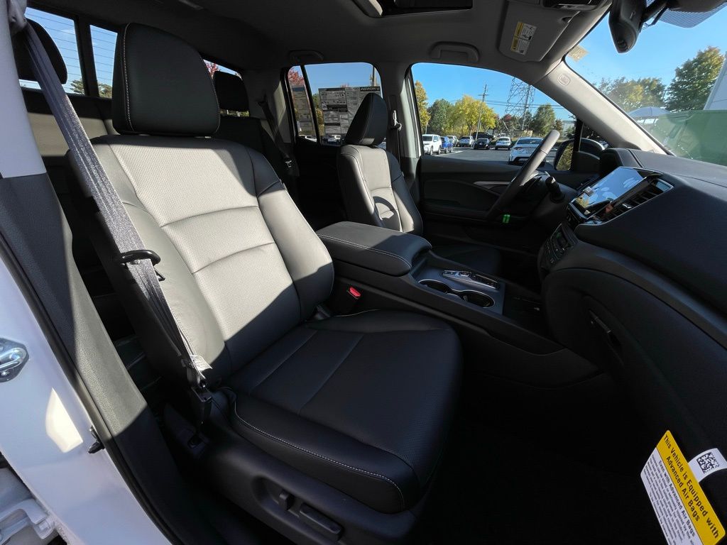 2025 Honda Ridgeline RTL 32