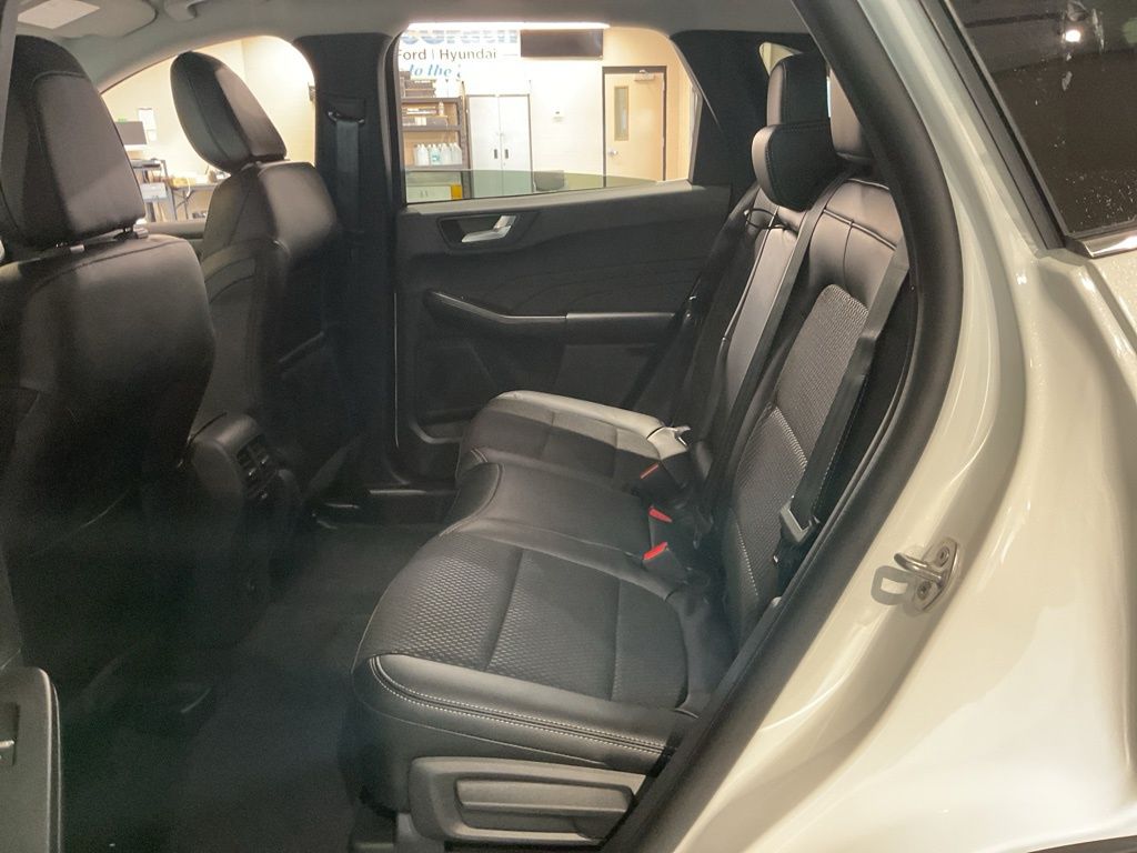 New 2026 White Ford Base image 15