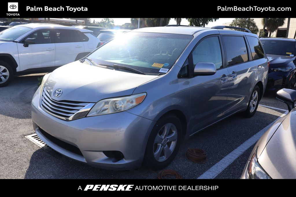 2015 Toyota Sienna LE -
                  West Palm Beach, FL