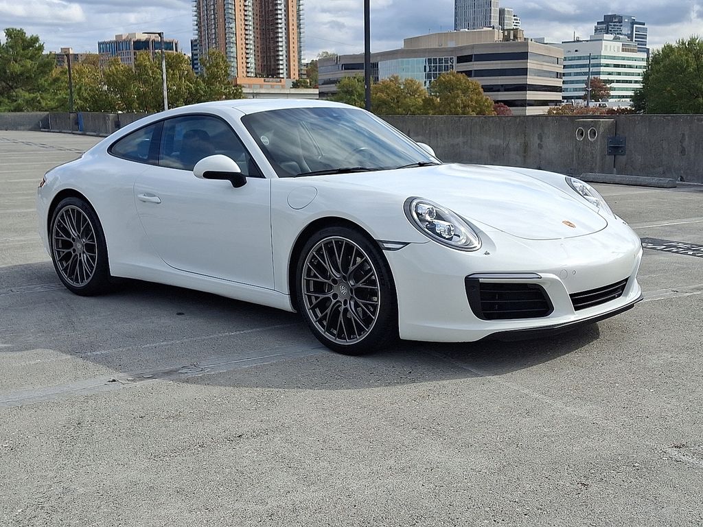 Thumbnail: 2017 Porsche 911 - 7