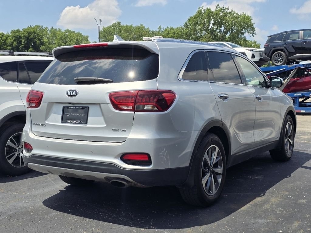 Used 2019 Silver Kia EX image 6