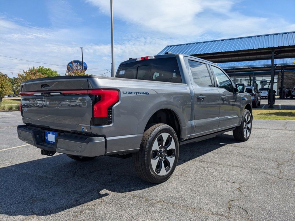 2025 Ford F-150 Lightning Platinum