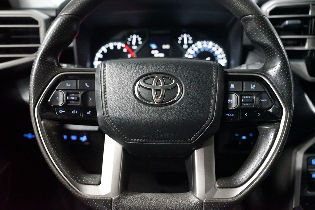 Thumbnail: 2024 Toyota Tundra - 13