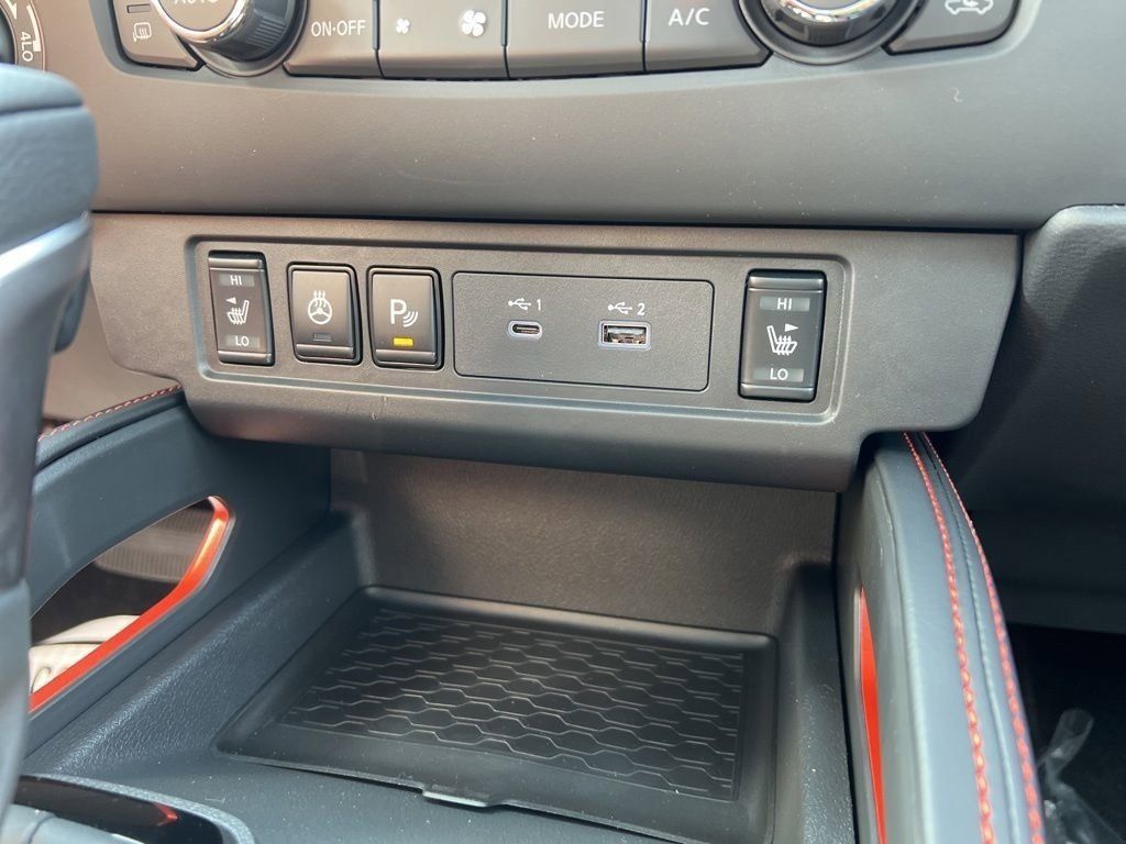2025 Boulder Gray Pearl Nissan Frontier PRO-4X 4X4 Truck