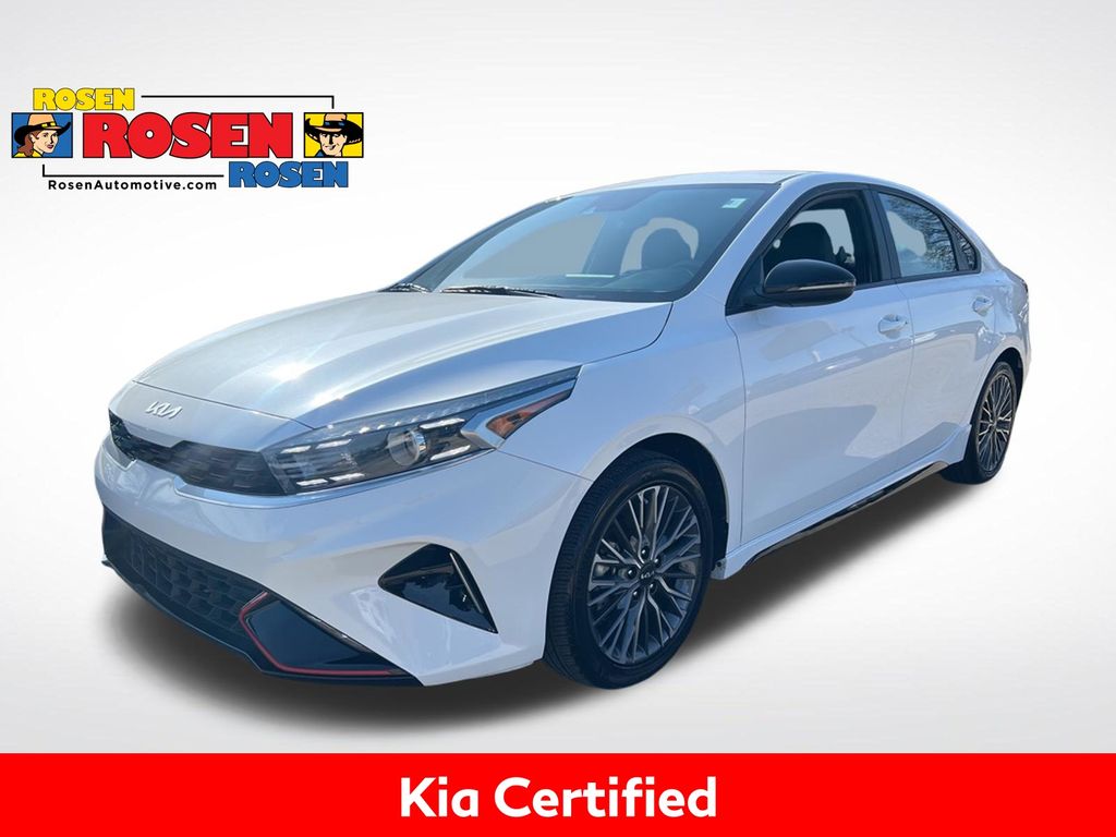Snow White Pearl 2023 Kia Forte Sedan Front-Wheel Drive Continuously Variable Transmission