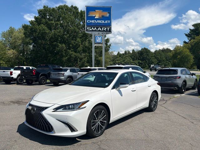 Eminent White Pearl 2023 Lexus ES Sedan All-Wheel Drive 8-Speed Automatic