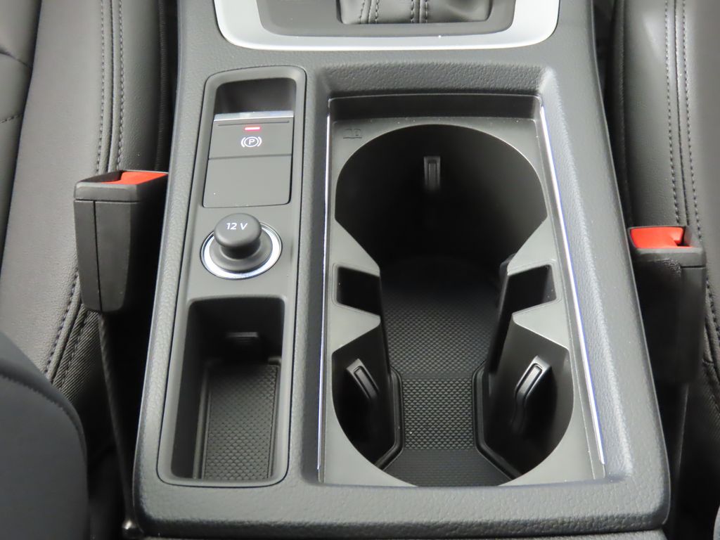 Thumbnail: 2025 Audi Q3 - 24