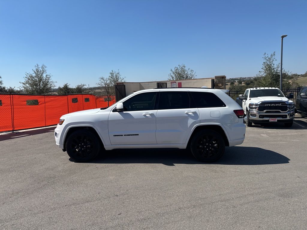 Used Car 2019 Jeep Grand Cherokee  Altitude For Sale Under $20,000 In Austin, Texas