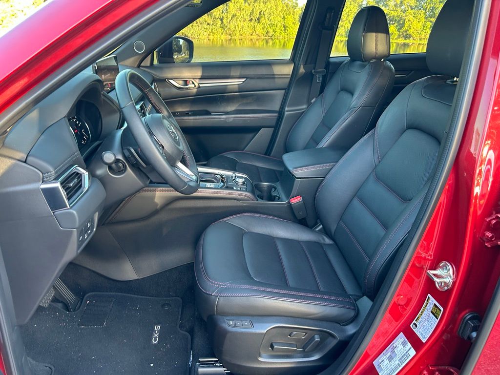 Thumbnail: 2025 Mazda CX-5 - 14