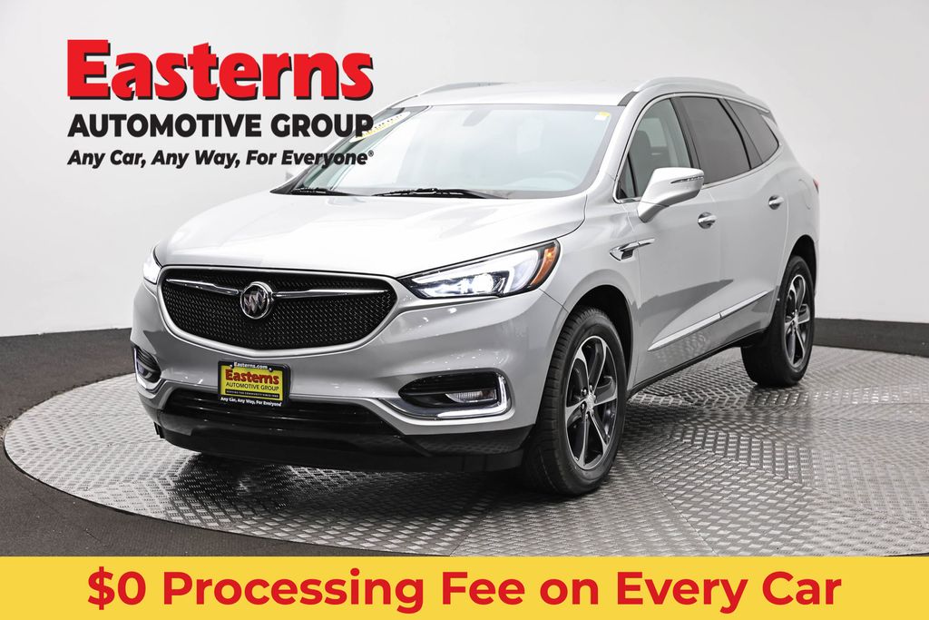 2021 Buick Enclave Essence's photo