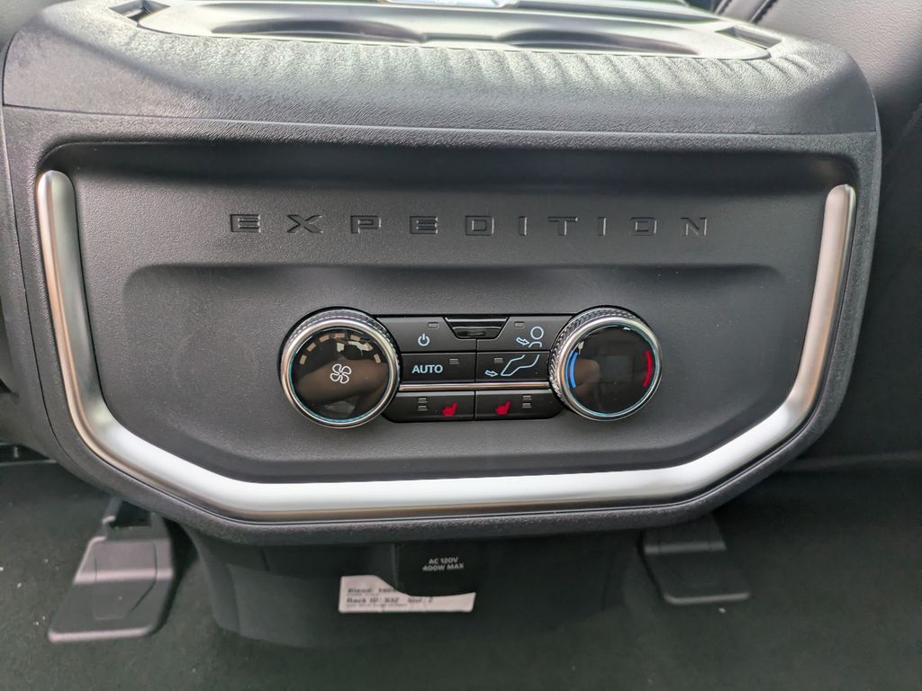 2027 Ford Expedition 
