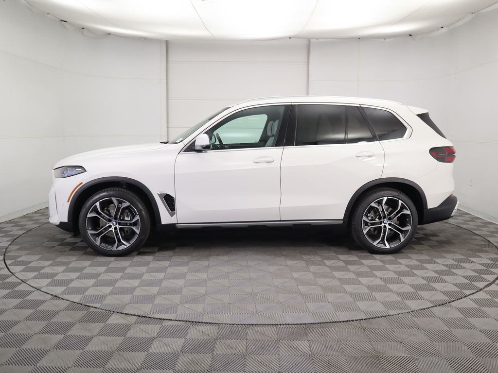 Thumbnail: 2026 BMW X5 - 8