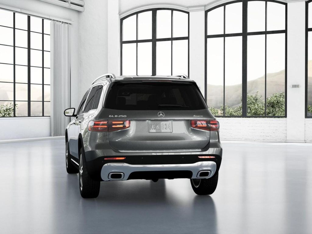 2025 Mercedes Benz GLB 250 4MATIC photo 26