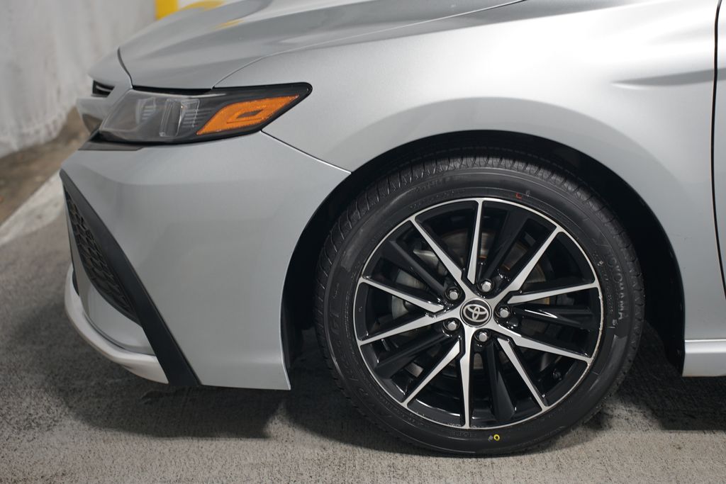 2022 Toyota Camry SE 5