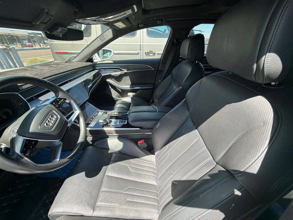 Thumbnail: 2021 Audi A8 - 7