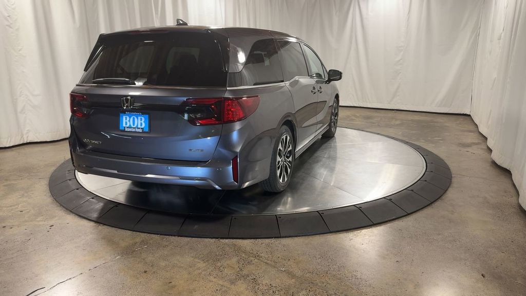 new 2026 Honda Odyssey car, priced at $53,190