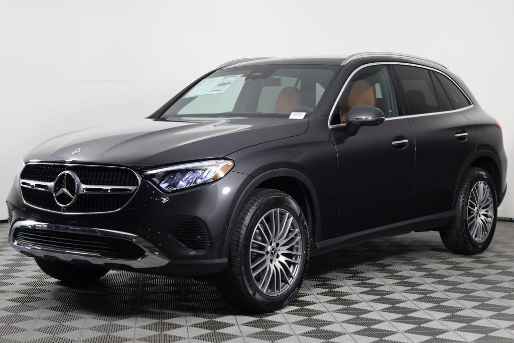 Thumbnail: 2026 Mercedes-Benz GLC - 1