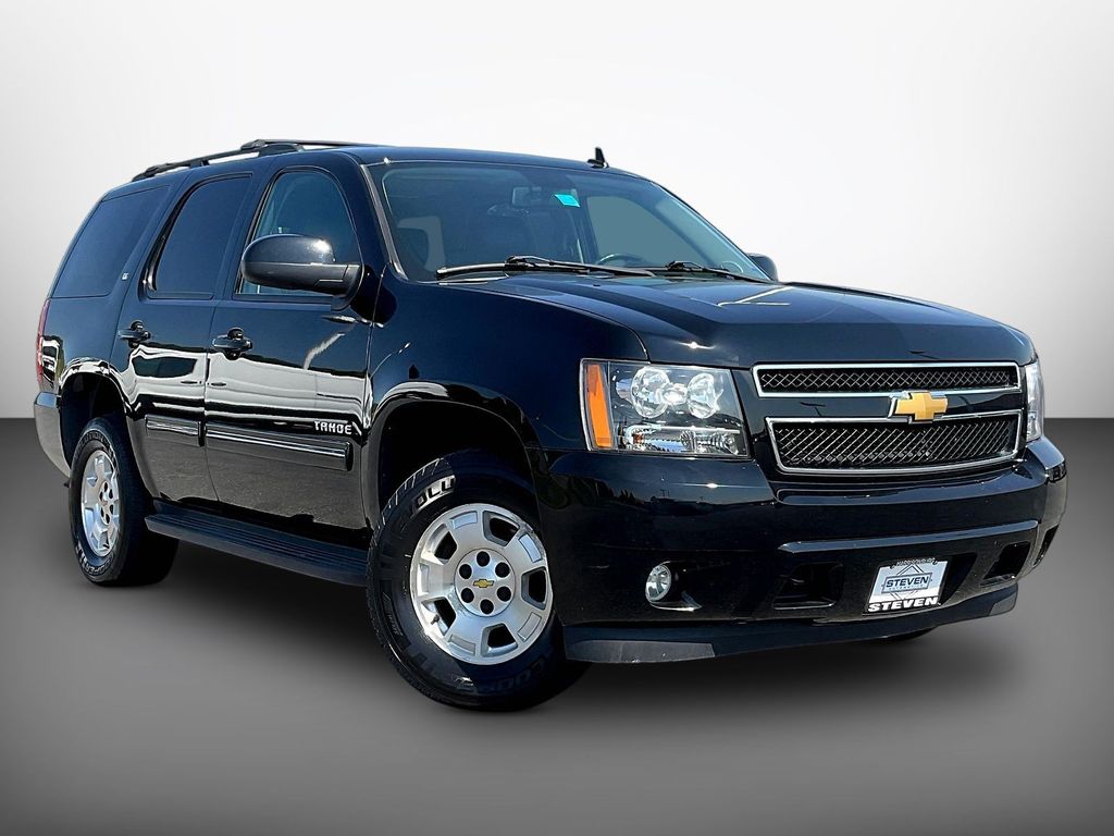 Black 2014 Chevrolet Tahoe SUV / Crossover Four-Wheel Drive 6-Speed Automatic Overdrive