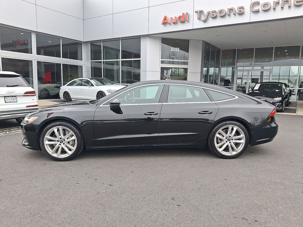 Thumbnail: 2022 Audi A7 - 7