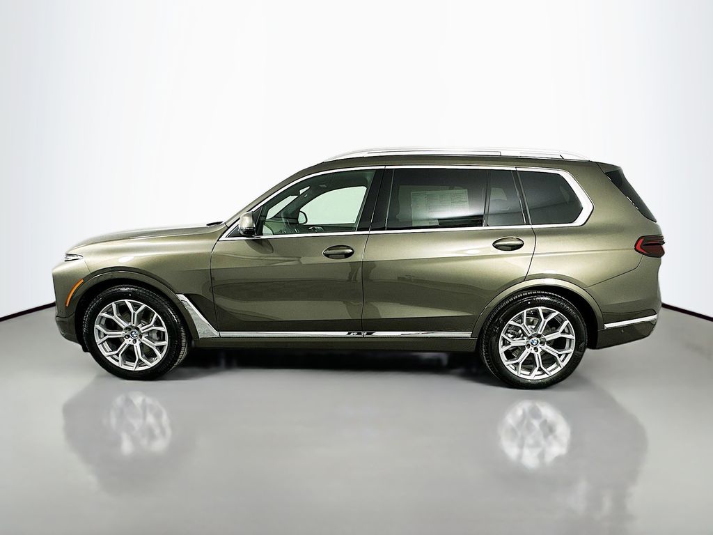 Thumbnail: 2026 BMW X7 - 8