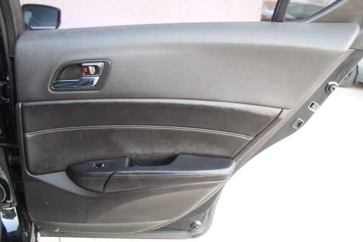 Used Car 2013 Acura Ilx  2.0l For Sale Under $10,000 In Georgetown, Texas