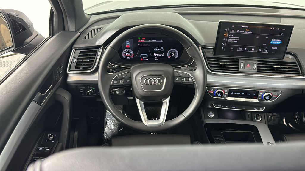 2024 Audi Q5 e Premium 13