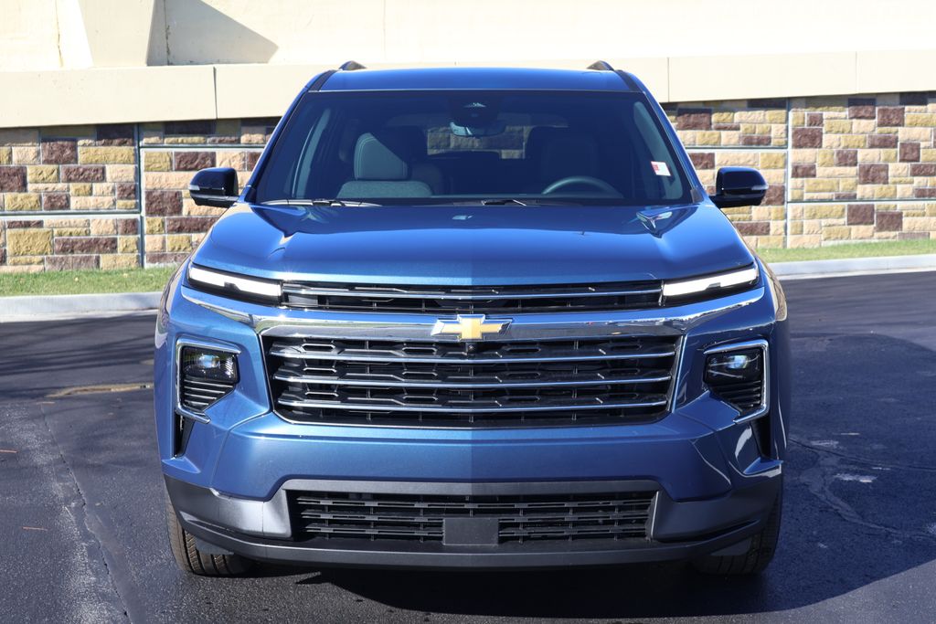 Thumbnail: 2026 Chevrolet Traverse - 2